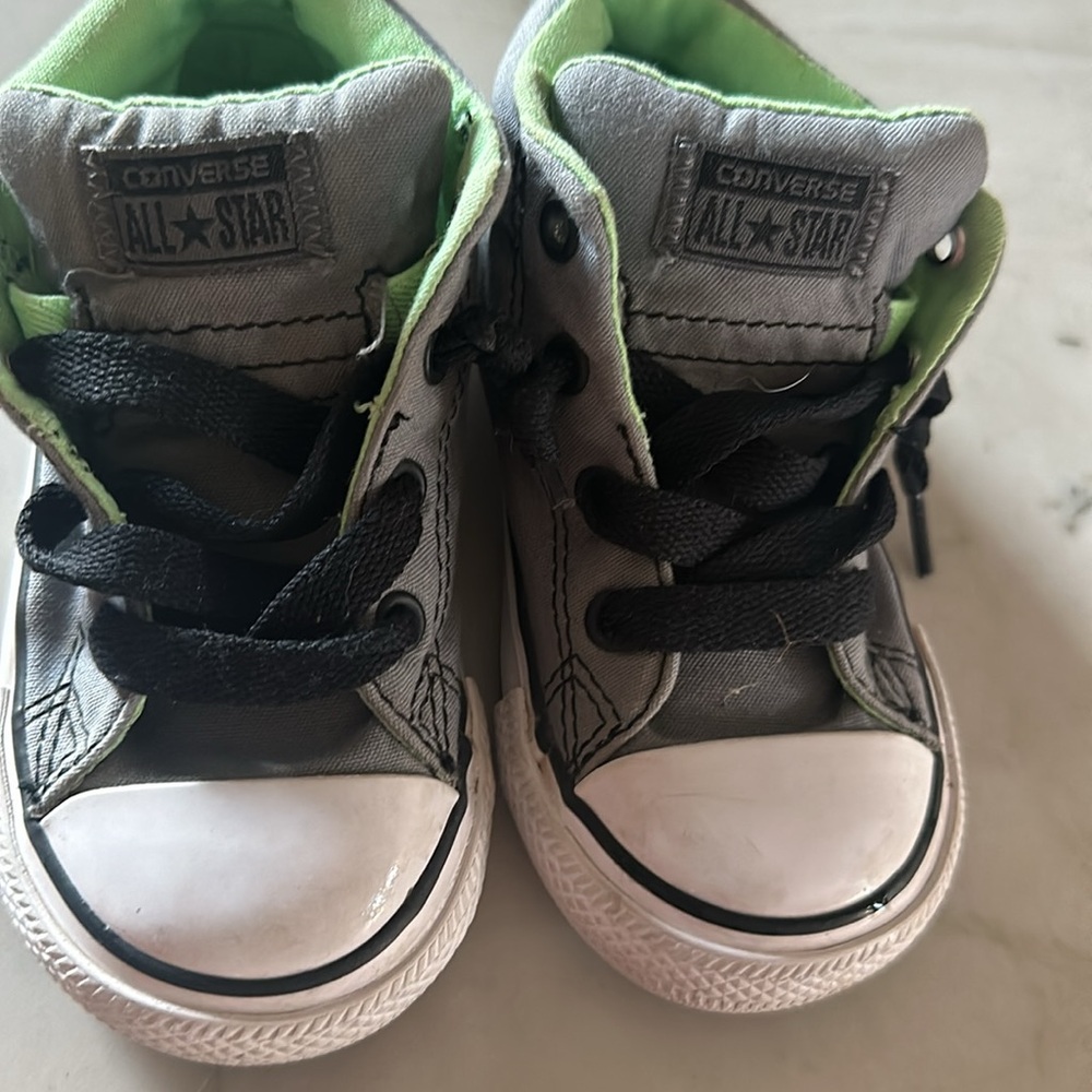 Converse all star Chuck Taylor’s